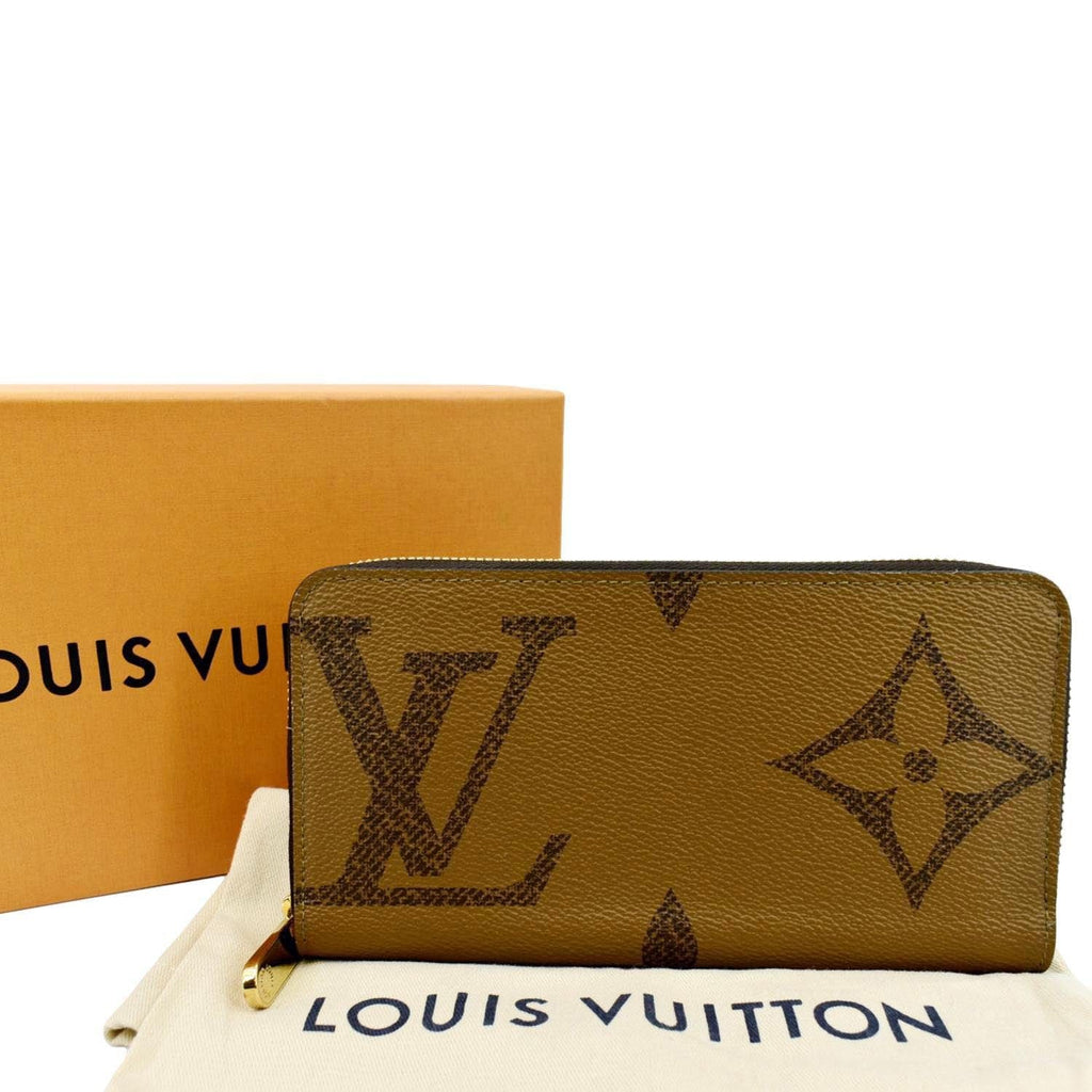 Louis Vuitton, Bags, Like New Louis Vuitton Giant Reverse Monogram Long  Zippy Wallet