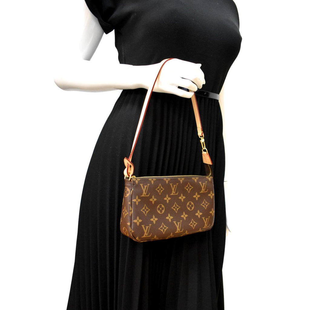 Louis Vuitton Pochette Accessoires Handbag M51980 in 2023