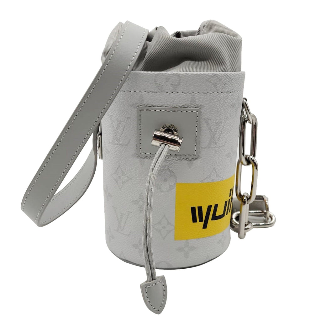 6823/LOUIS VUITTON Shoulder Bag Chalk Nano Bucket M44631 WH