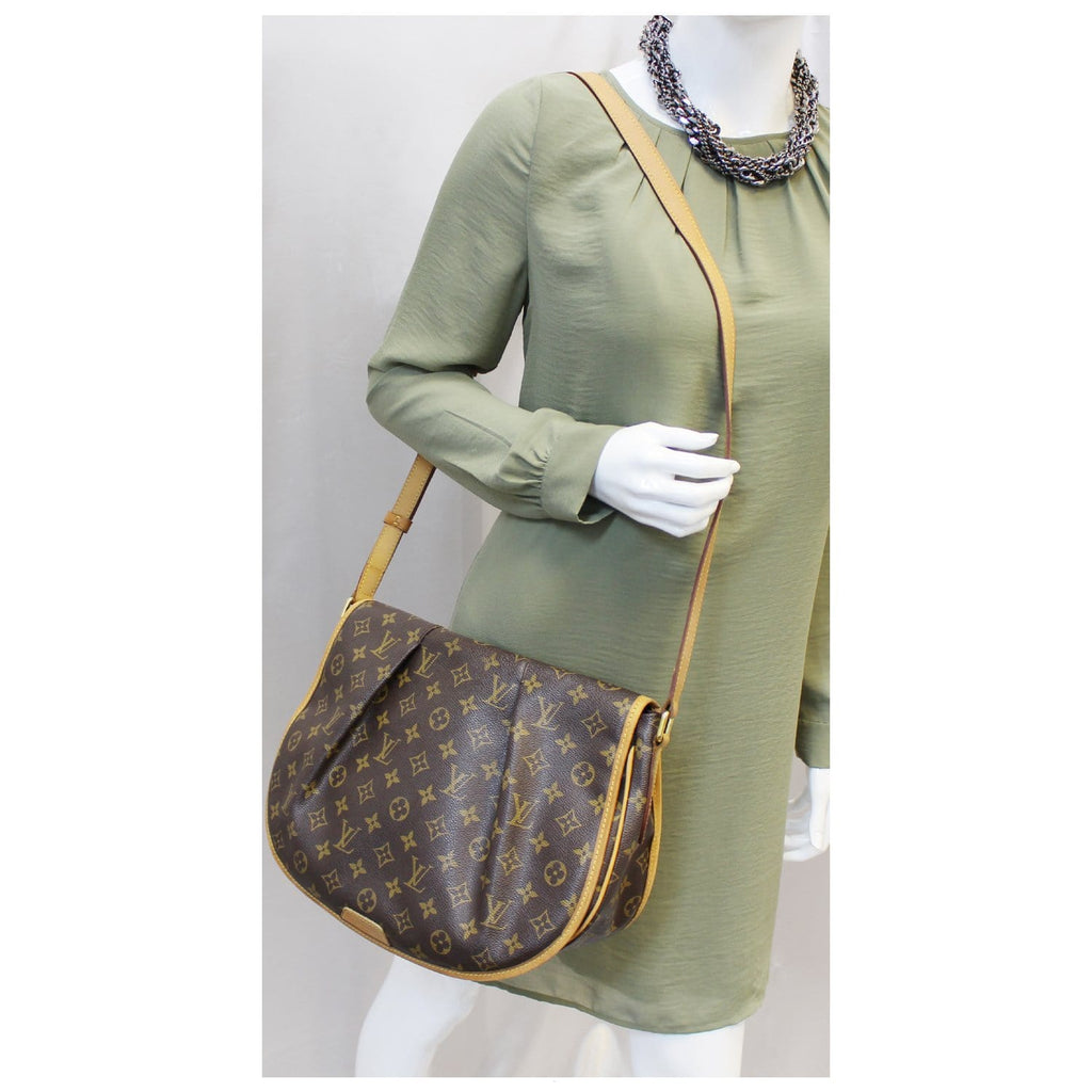 Louis Vuitton Monogram Menilmontant MM - Brown Crossbody Bags, Handbags -  LOU597739