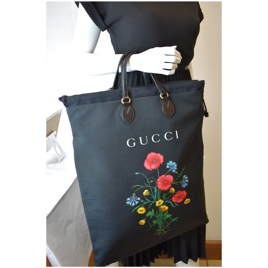 Gucci bag print twill carré in black and multicolour