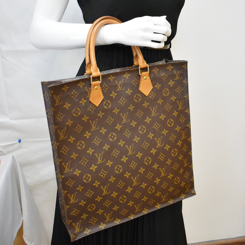 Louis Vuitton Monogram Canvas Sac Plat Bag Louis Vuitton