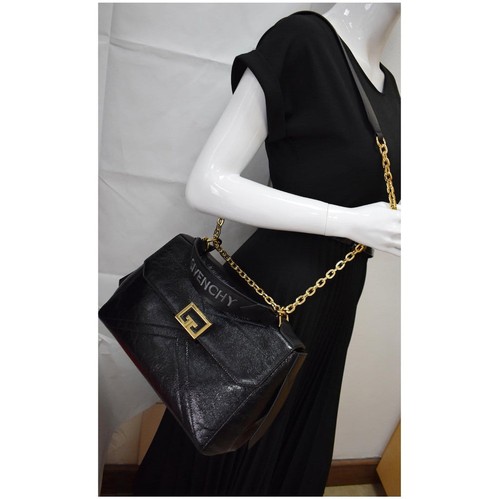 Givenchy Givenchy Women's Black Leather Shoulder Bag - Stylemyle