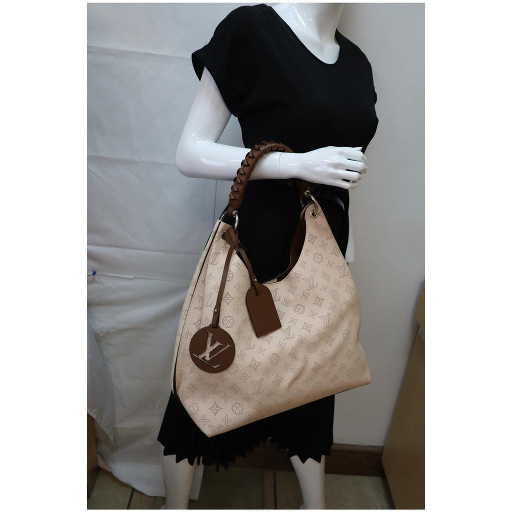 Louis Vuitton 2018 Mahina Carmel Bag - Neutrals Hobos, Handbags - LOU278875