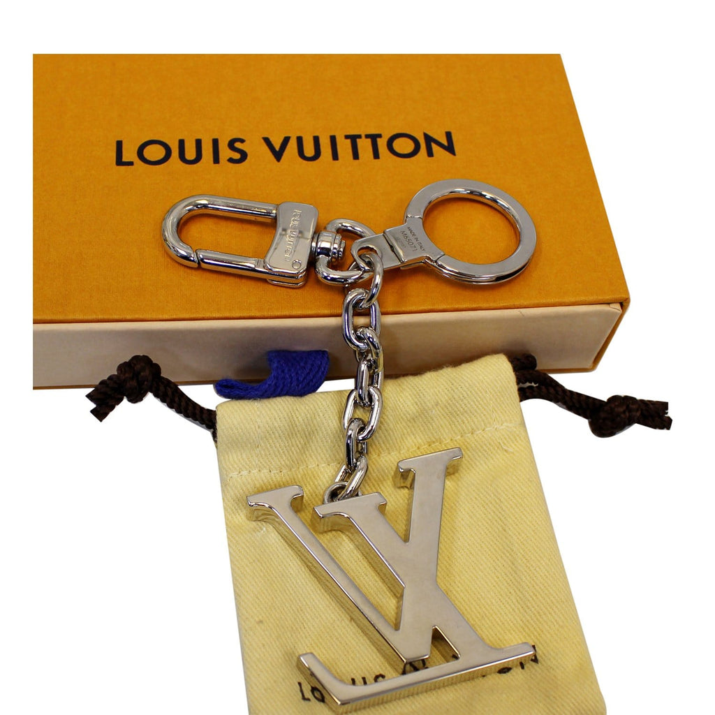 Louis Vuitton LV keychain new Silvery Metal ref.202866 - Joli Closet