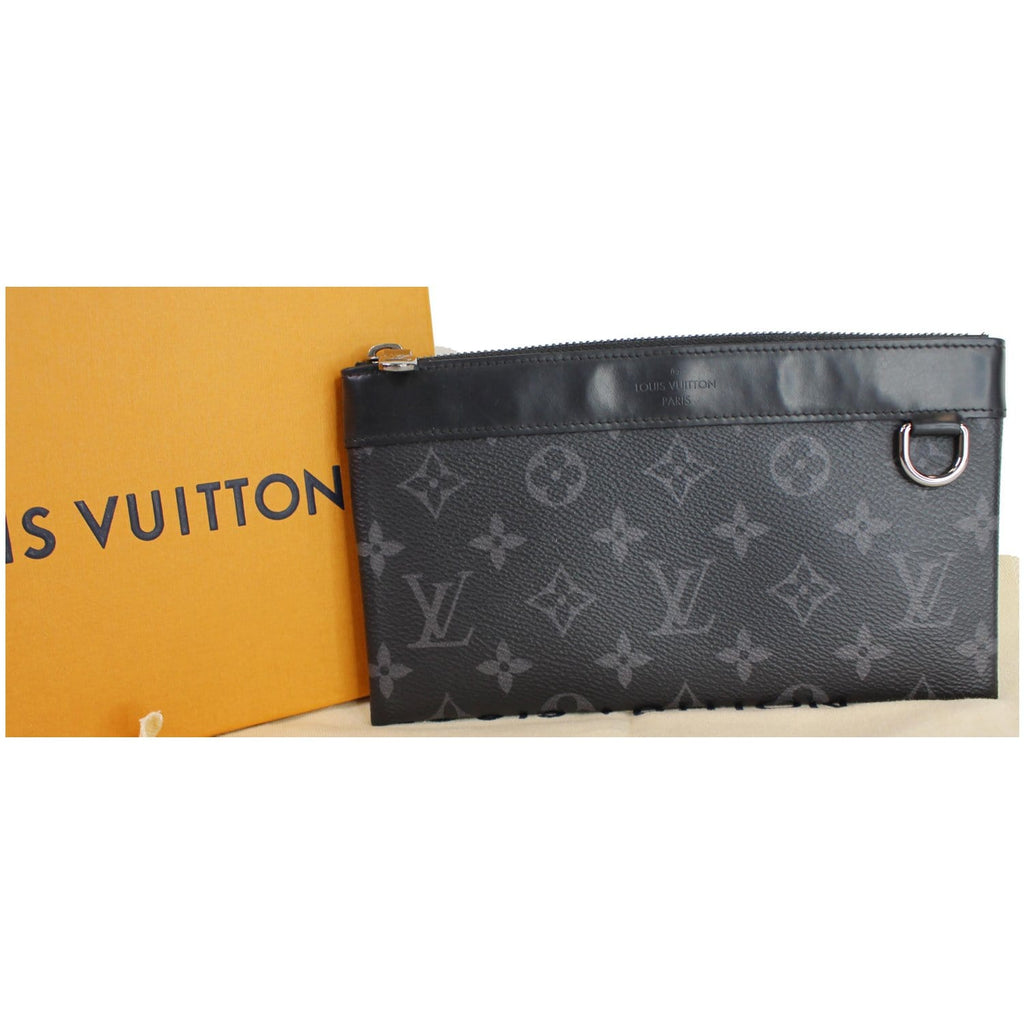 Louis Vuitton 2019 pre-owned Discovery Pochette clutch bag - Black, £658.00