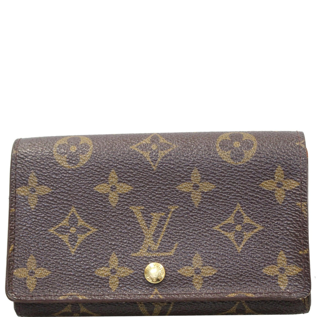 Louis Vuitton Brown Monogram Porte Monnaie Billets Cloth ref.1030077 - Joli  Closet