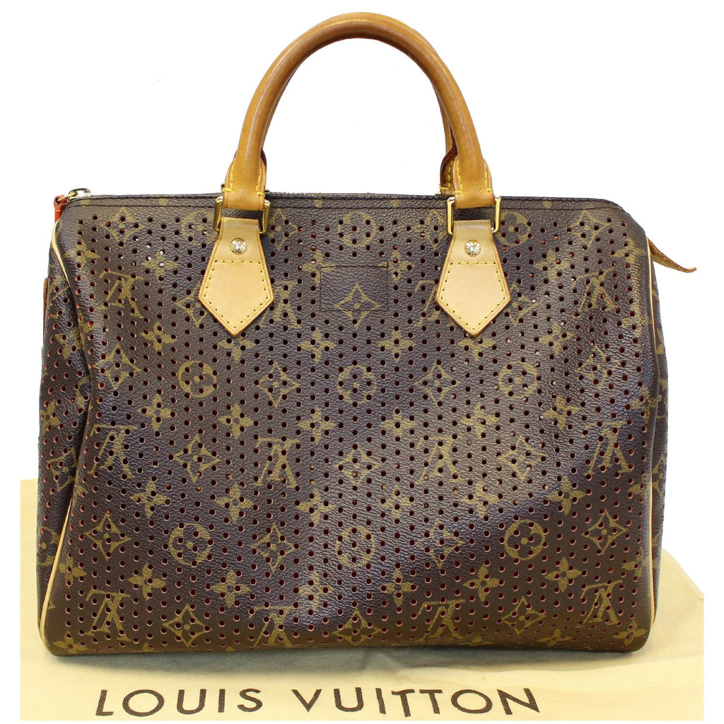 Louis Vuitton Speedy 30 in perforated. Canvas. It is so different yet