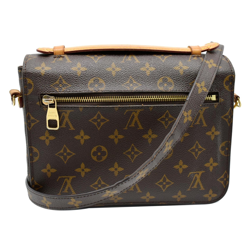 LV Pochette Metis: Pre-Owned & Authentic 210352/77
