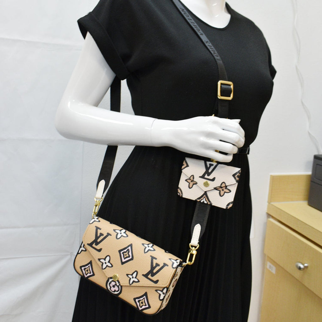 Louis Vuitton Crossbody FÉLICIE STRAP and GO Pochette Monogram