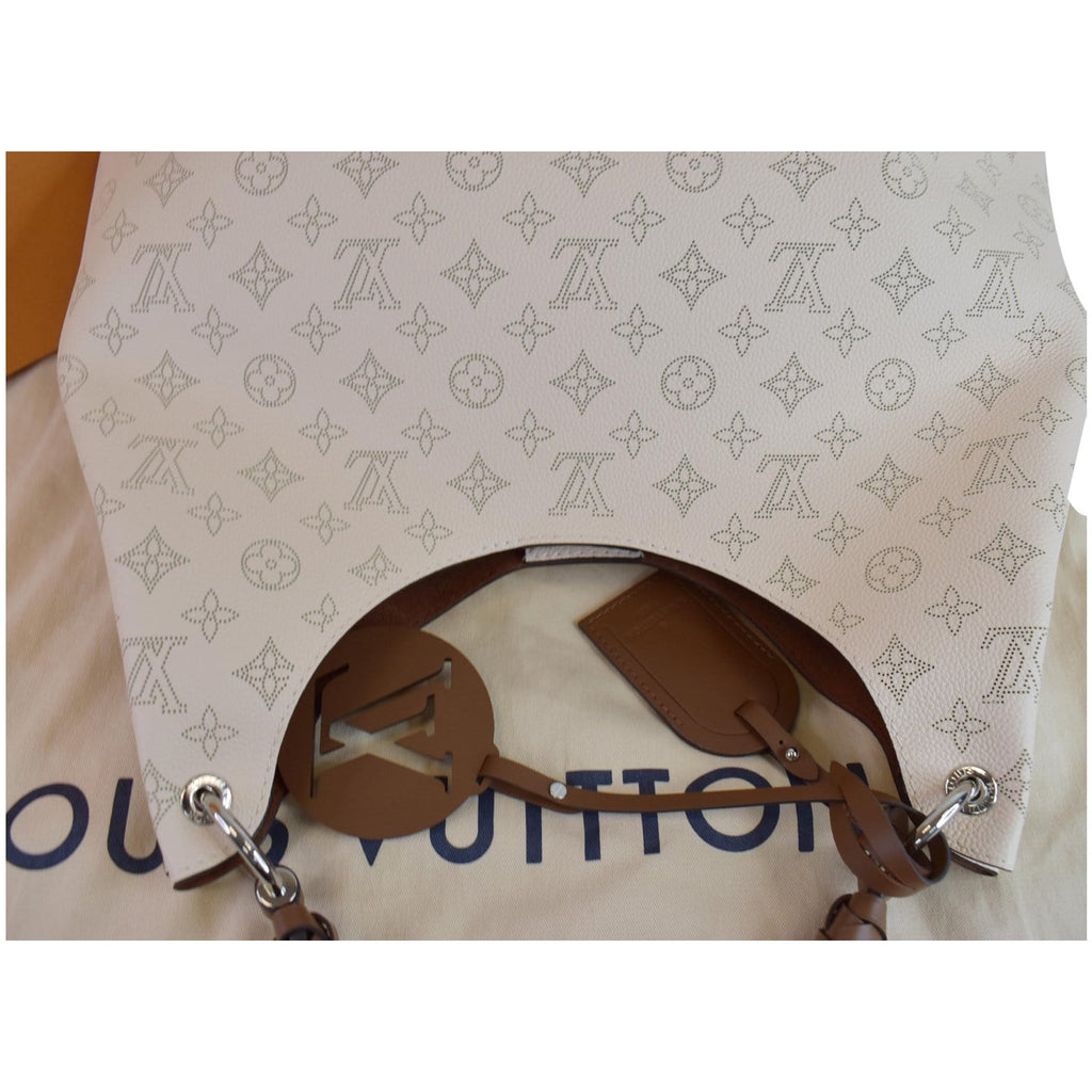 Louis Vuitton Carmel Hobo Mahina Leather Handbag Chocolate Brown –  EliteLaza