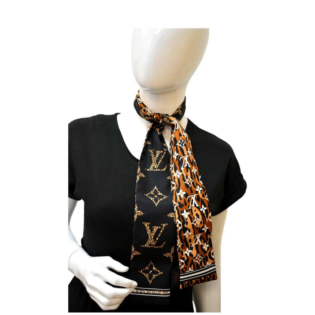 Louis Vuitton Silk Wild At Heart BB Bandeau Scarf, Louis Vuitton  Accessories