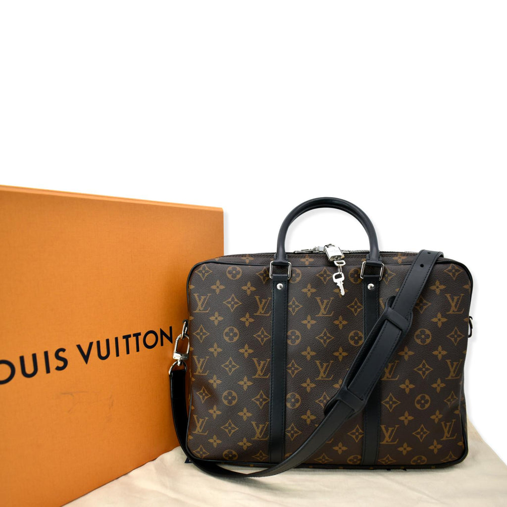 Porte documents voyage leather travel bag Louis Vuitton Black in Leather -  30711325