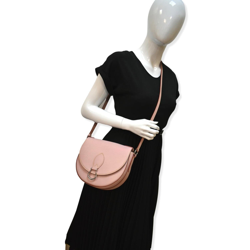 Louis Vuitton Epi Leather NéoNoé Drawstring Shoulder Bag Rose Ballerine  Z1676