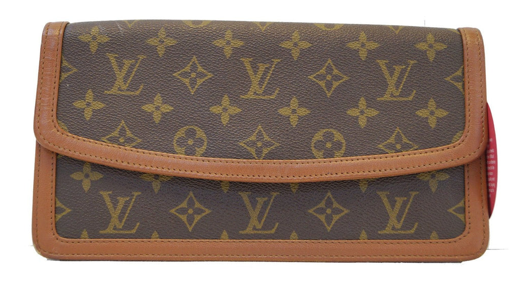 At Auction: A Louis Vuitton Monogram Pochette Dame PM