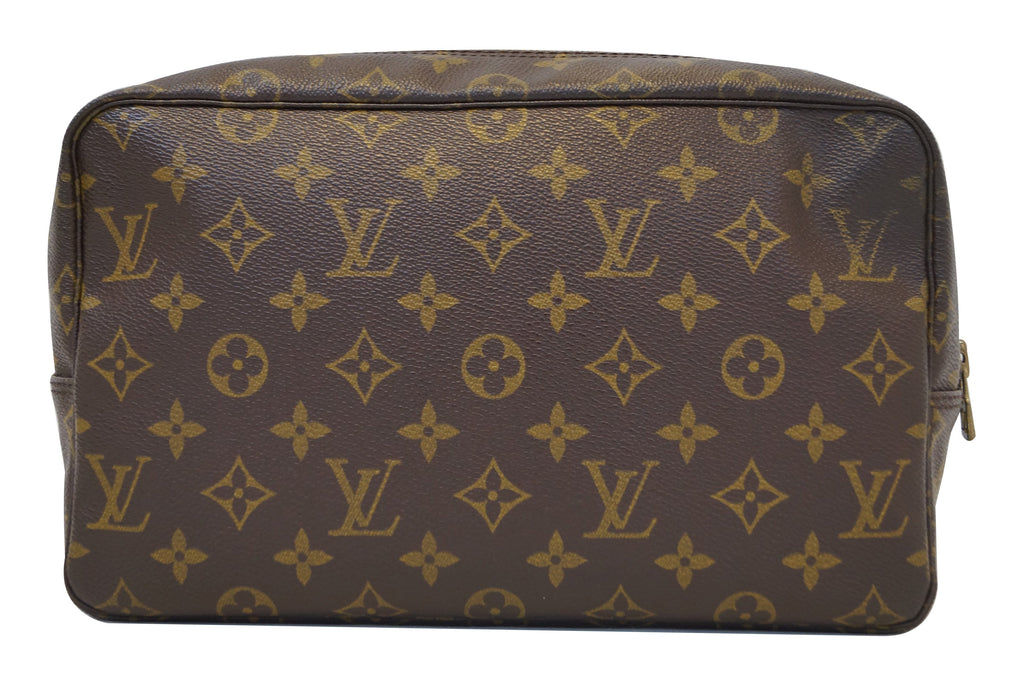 LOUIS VUITTON Trousse Toilette 28 Monogram Cosmetic Pouch