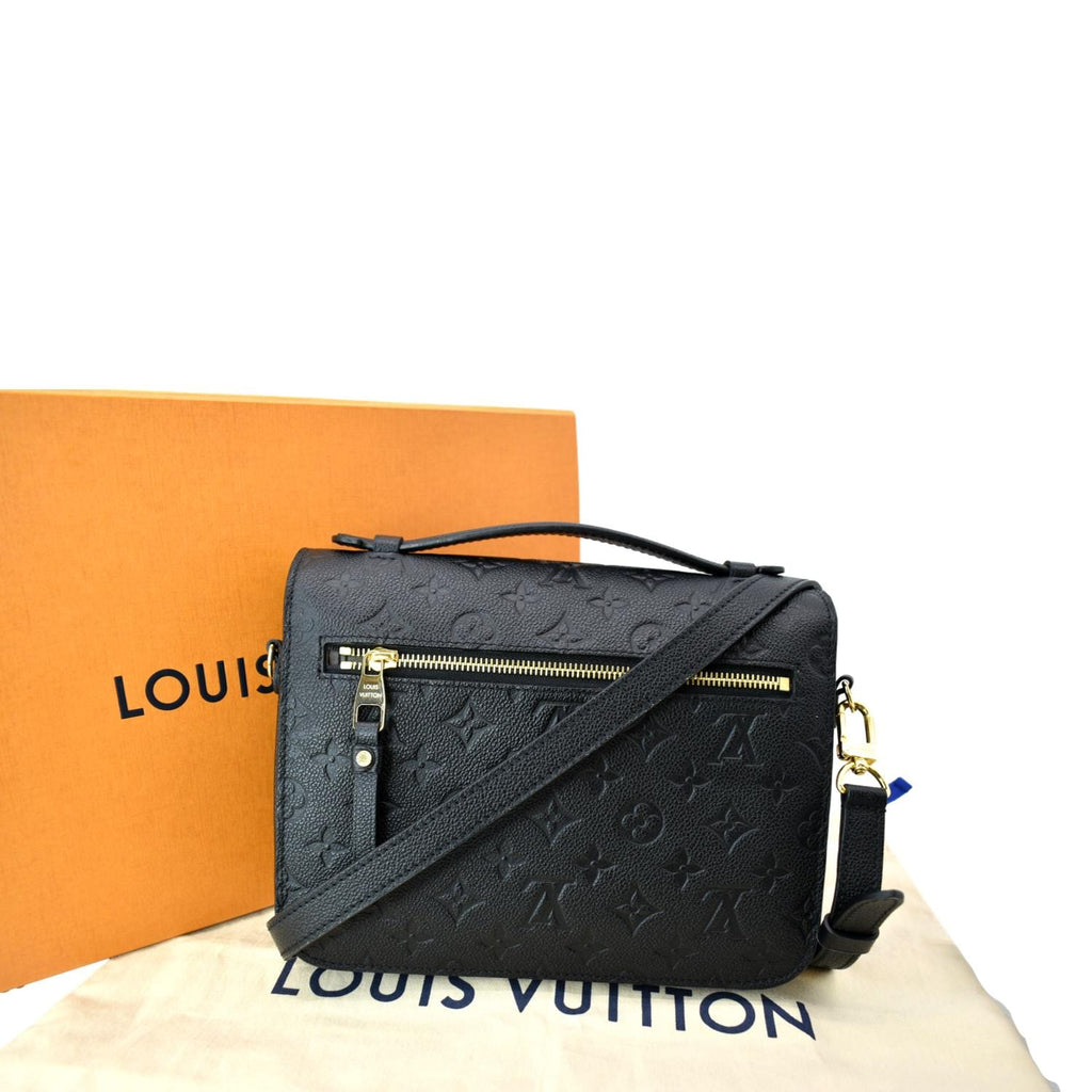 LOUIS VUITTON Empreinte Metis Compact Wallet Black 1068802