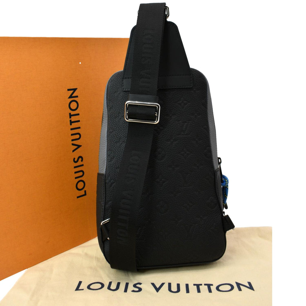 Avenue sling leather travel bag Louis Vuitton Grey in Leather - 35332792