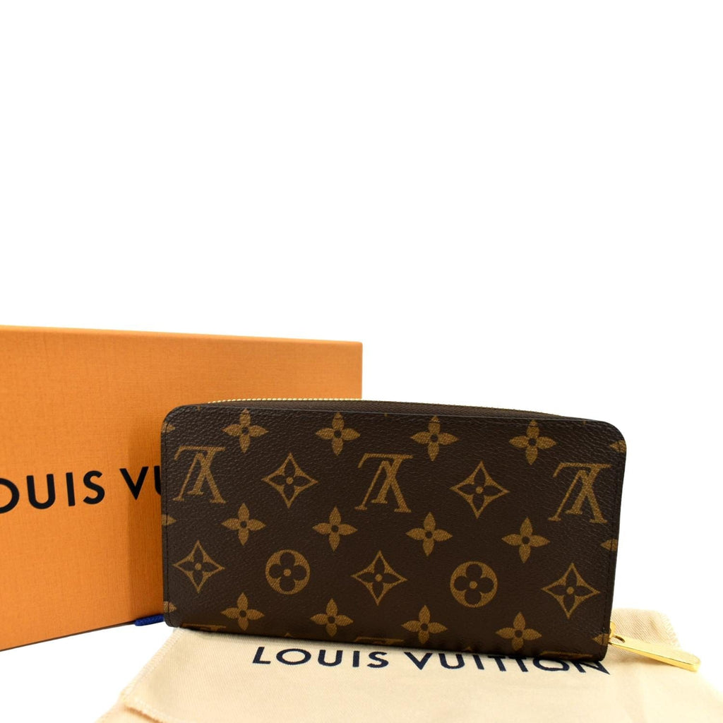 Zippy cloth wallet Louis Vuitton Brown in Cloth - 31906580