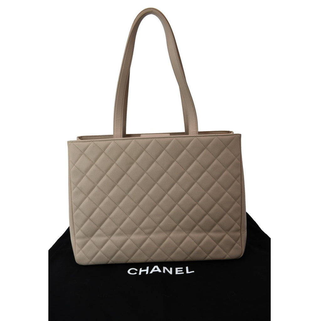Chanel Black Quilted Caviar Leather Medium Business Affinity Tote Bag –  STYLISHTOP
