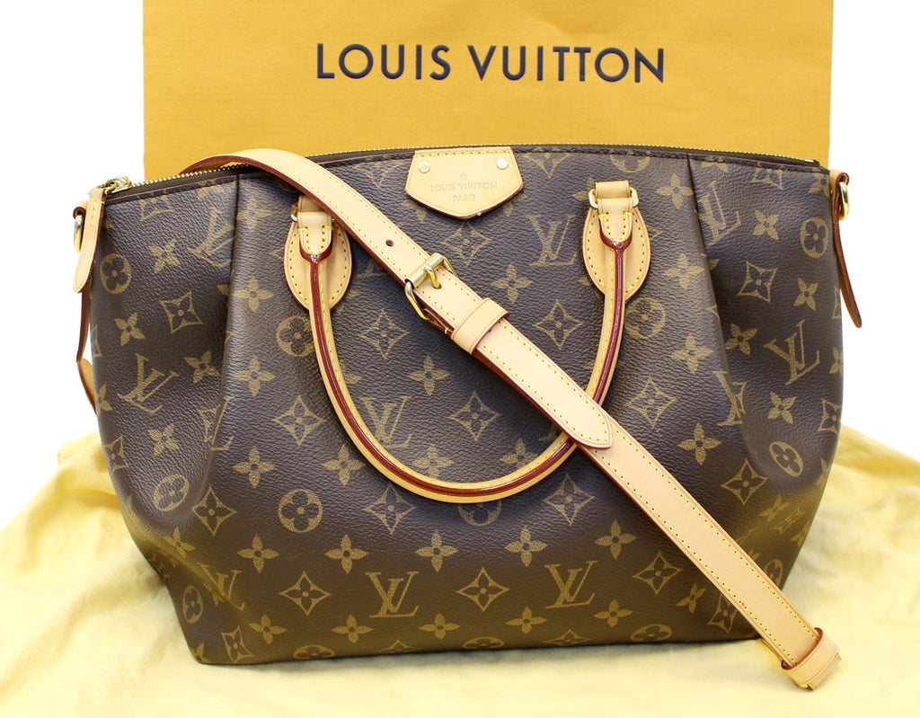 Two Louis Vuitton Croissant MM Monogram bags for two excited Mal J  customers 🥰🥰