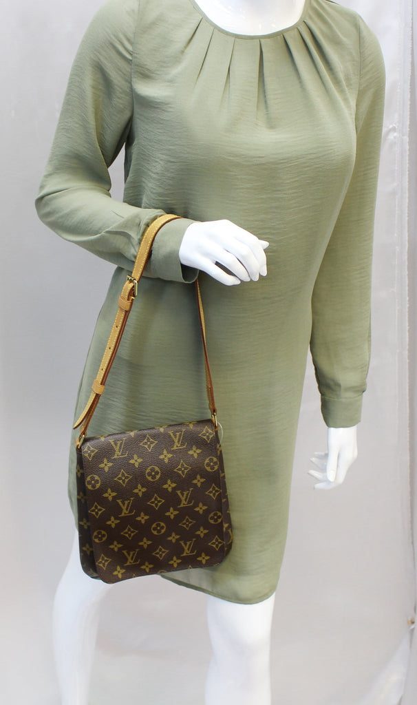 Louis Vuitton 2000 Pre-owned Monogram Musette Salsa PM Shoulder Bag - Brown