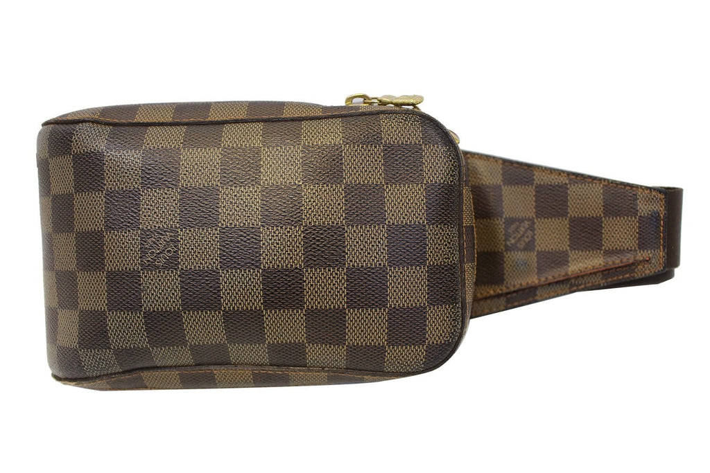 Geronimo cloth bag Louis Vuitton Brown in Cloth - 32155374