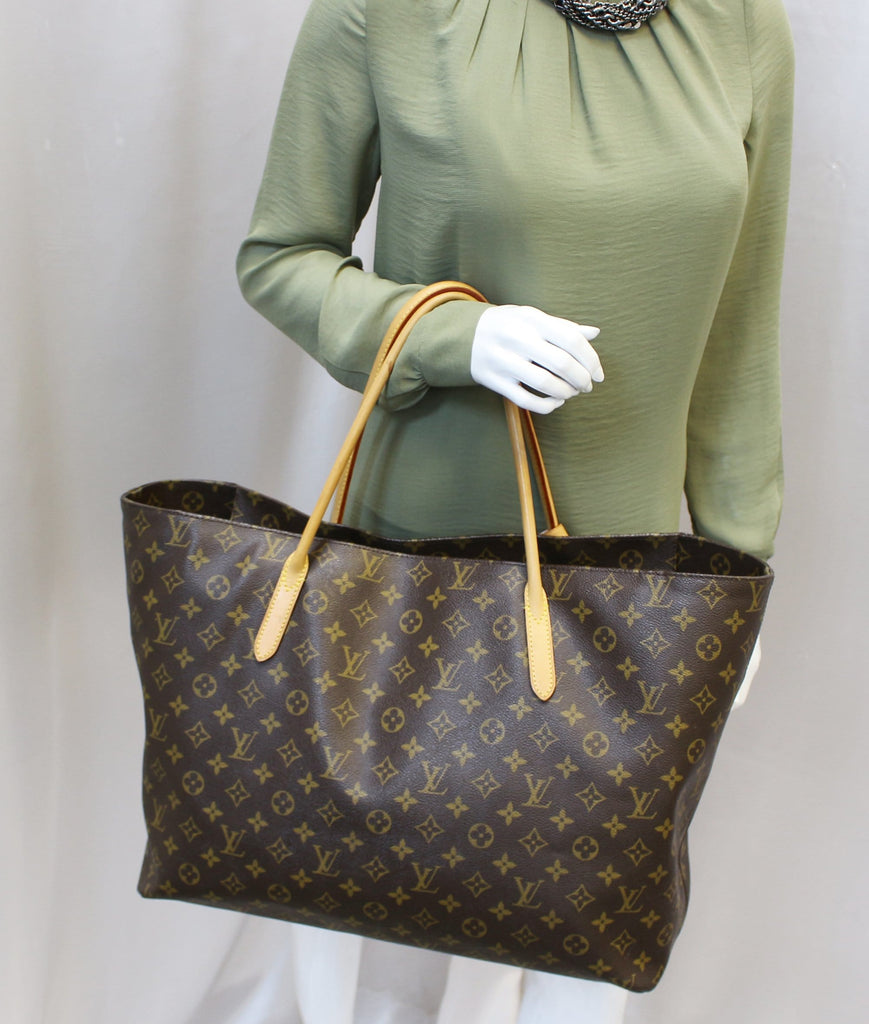 Louis Vuitton Monogram Raspail GM Shoulder Bag – Uptown Cheapskate