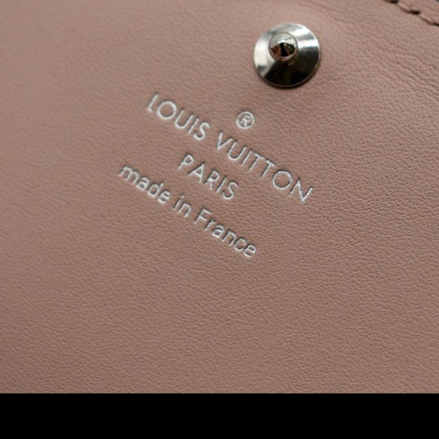 Louis Vuitton Magnolia Mahina Iris Wallet, myGemma, DE