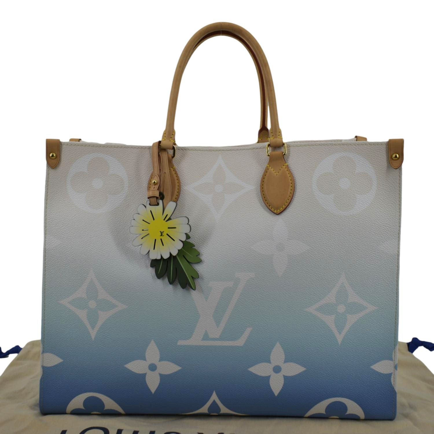 Louis Vuitton Escale Onthego GM Tote Blue Giant Flower Monogram Canvas New  Bag