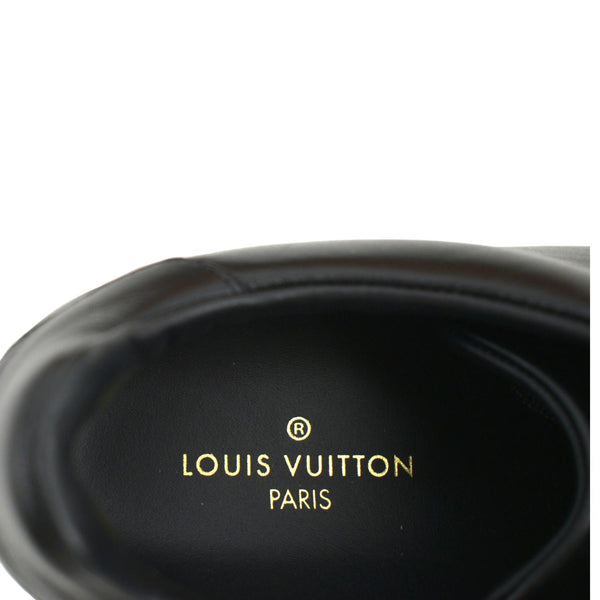 Louis Vuitton 1AADQG Time Out Sneaker , Black, 37.5