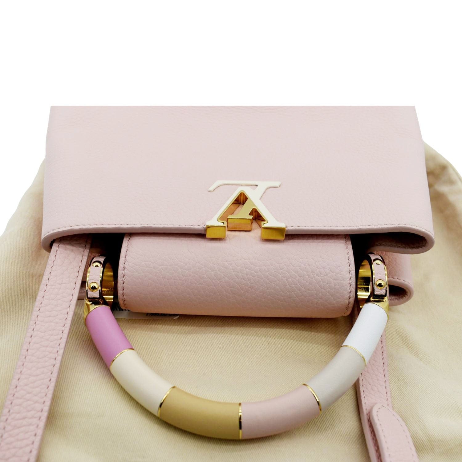 Splendid Louis Vuitton Capucines BB handbag with shoulder strap in pink  Taurillon leather, Garniture en métal argenté ref.388354 - Joli Closet