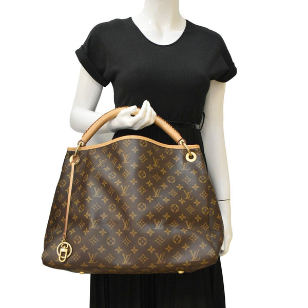 LOUIS VUITTON Artsy MM NM Monogram Canvas Hobo Bag Brown