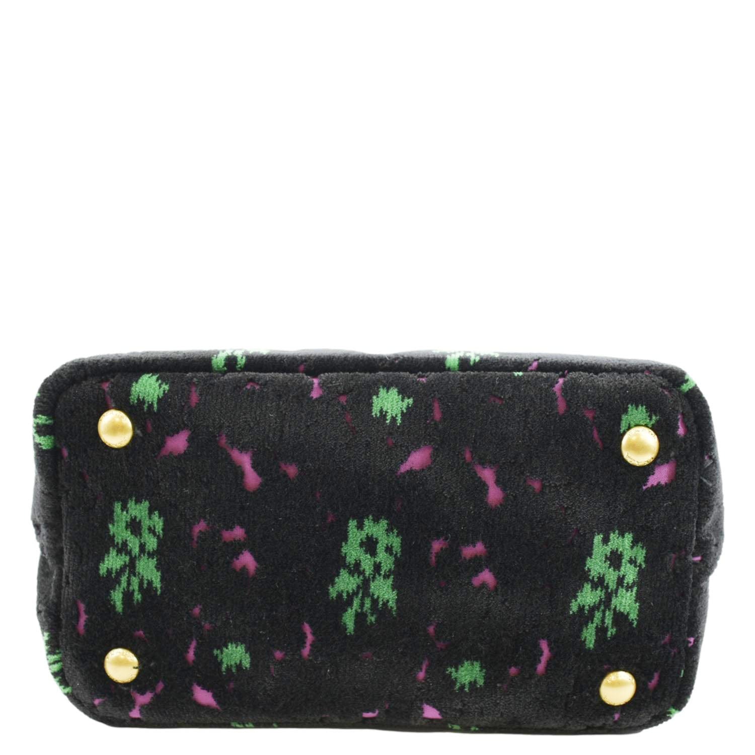 Prada velvet clutch bag ($550) ❤ liked on Polyvore featuring bags,  handbags, clutches, black, top handle handba…