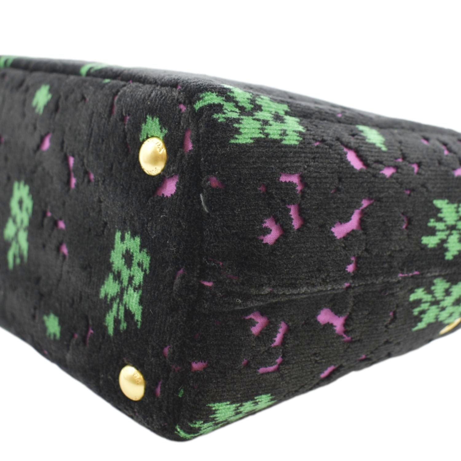 Prada velvet clutch bag ($550) ❤ liked on Polyvore featuring bags,  handbags, clutches, black, top handle handba…