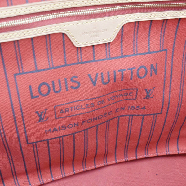 LOUIS VUITTON Neverfull MM Monogram Canvas Tote Bag Brown