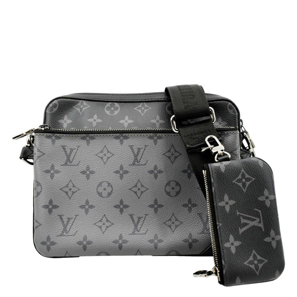 LOUIS VUITTON Trio Damier Graphite Messenger Bag Gray