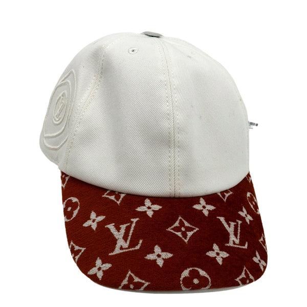 Pre-owned Louis Vuitton Cap In Grey