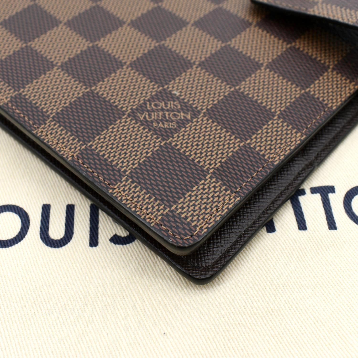 LV Medium Ring Agenda Cover