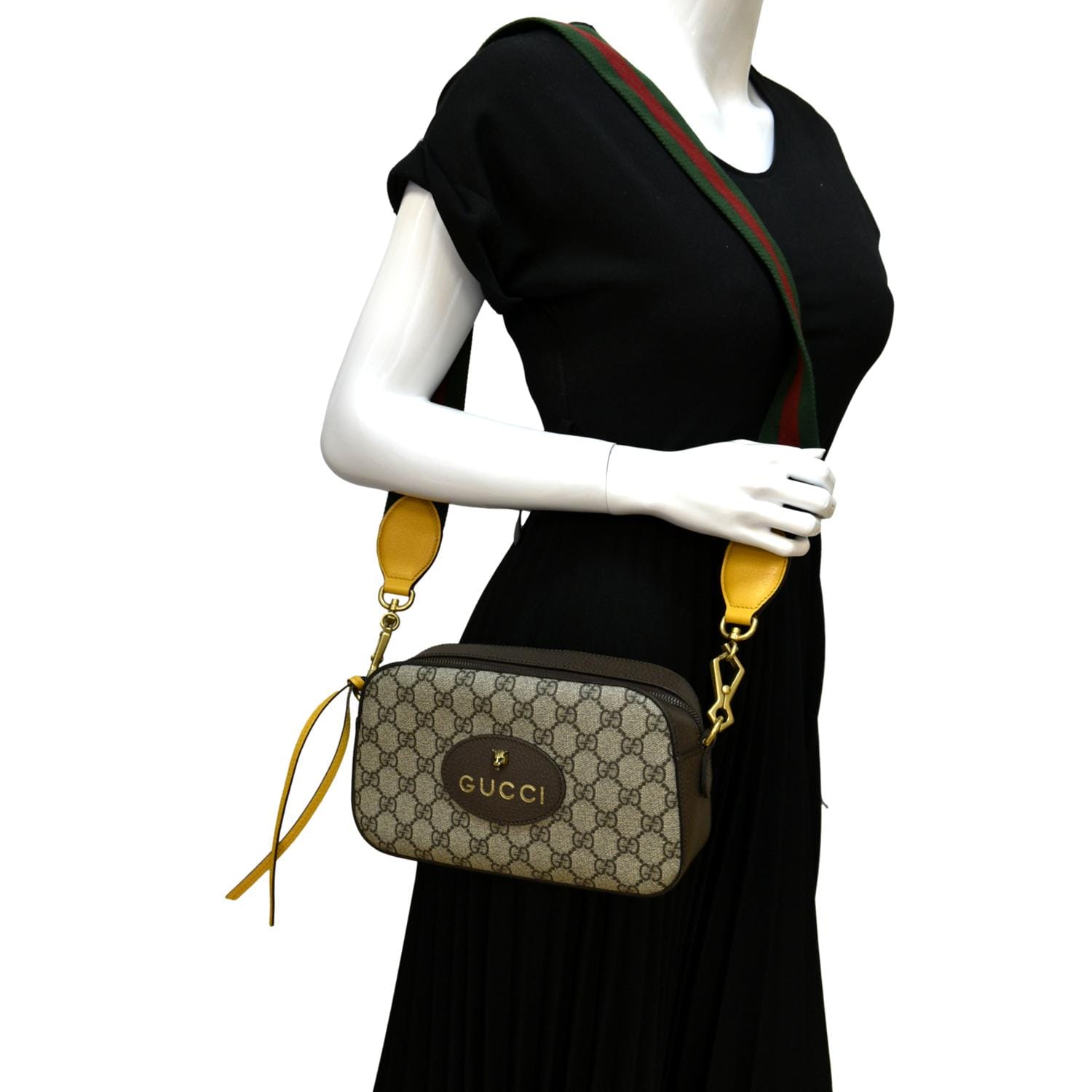 GG Supreme Messenger Bag in Brown - Gucci