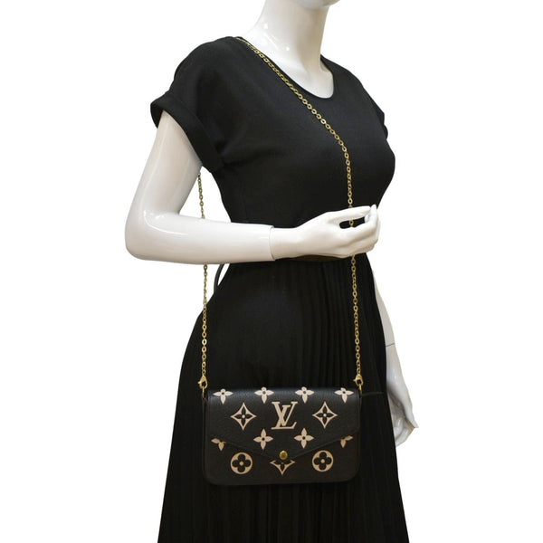 Louis Vuitton Empreinte Monogram Giant Felicie Pochette Black Beige