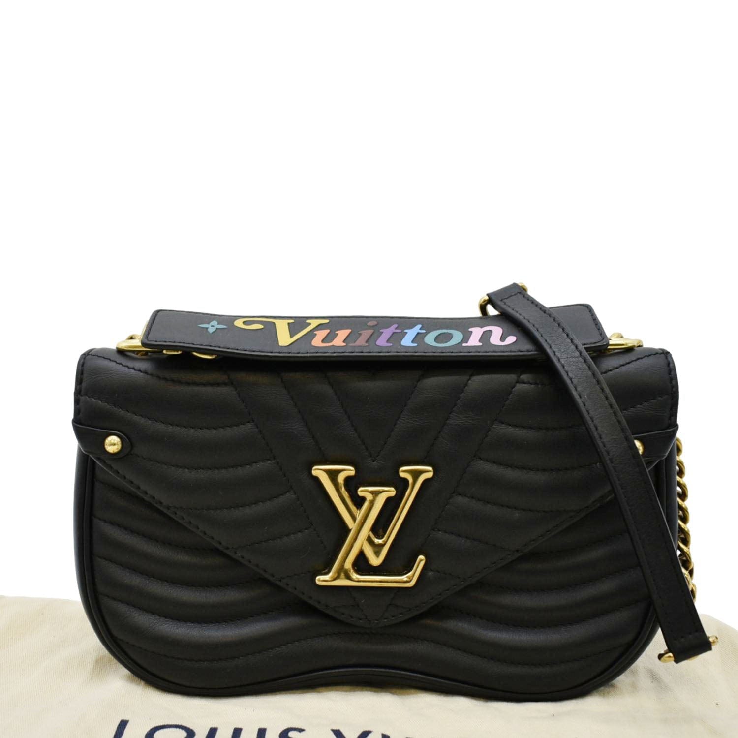 LOUIS VUITTON New Wave Chain MM Calfskin Leather Shoulder Bag