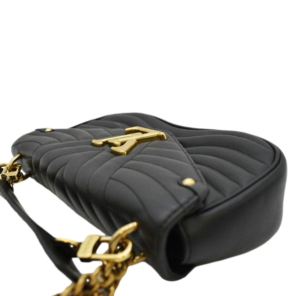 LOUIS VUITTON New Wave Chain MM Calfskin Leather Shoulder Bag Black