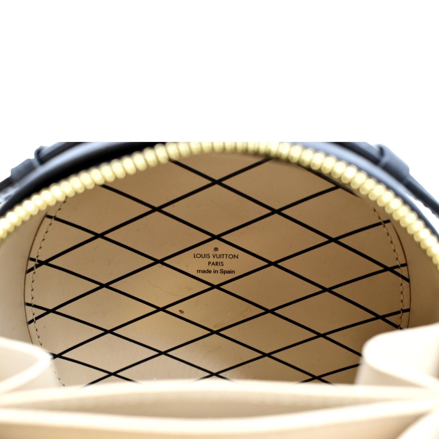Louis Vuitton Brown Monogram Reverse Petite Boite Chapeau Necklace Bag  Cloth Pony-style calfskin ref.922155 - Joli Closet
