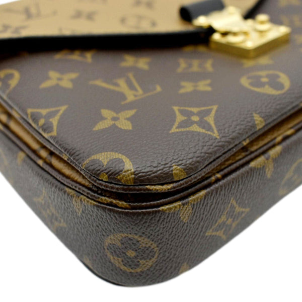 LOUIS VUITTON Metis Pochette Reverse Monogram Canvas Crossbody Bag Brown