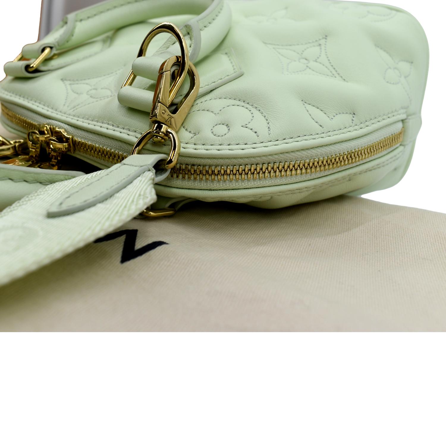 Handbags Louis Vuitton LV Bubblegram Wallet on Strap New