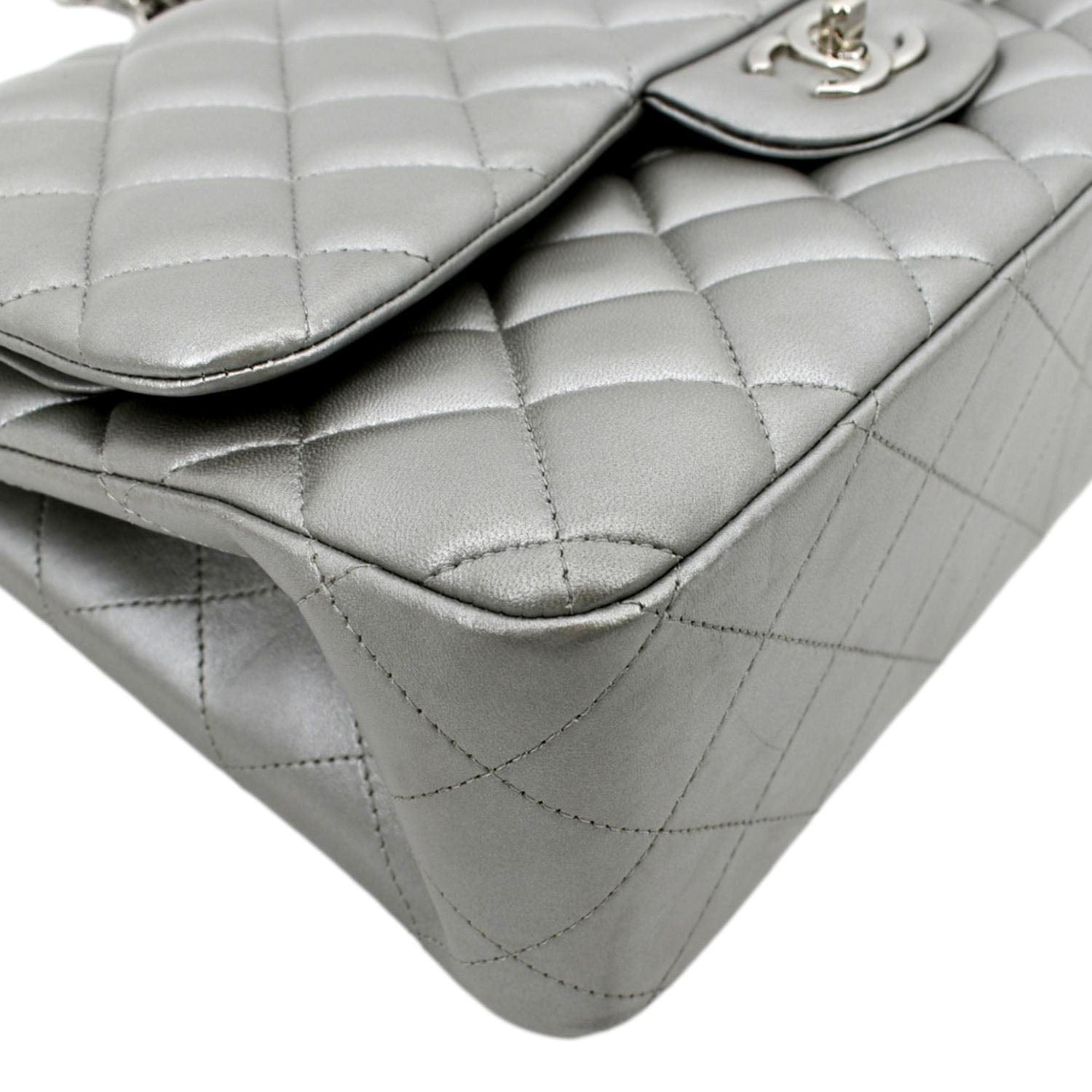 Chanel Silver Metallic Quilted Lambskin Jumbo Classic Double Flap Bag