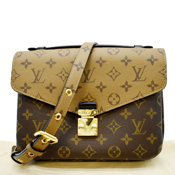 LOUIS VUITTON Metis Pochette Reverse Monogram Canvas Crossbody Bag Brown