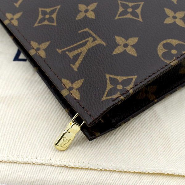 LOUIS VUITTON Toiletry 26 Monogram Canvas Cosmetic Pouch Brown