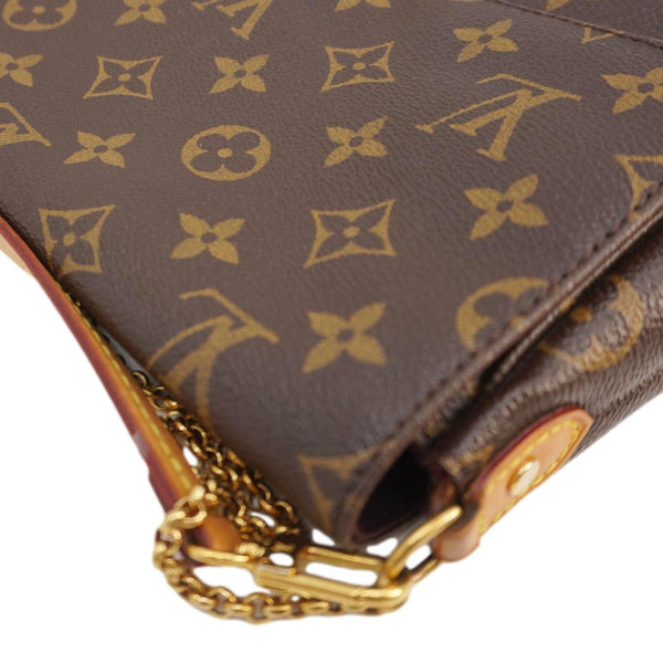 LOUIS VUITTON Favorite MM Monogram Canvas Shoulder Bag Brown